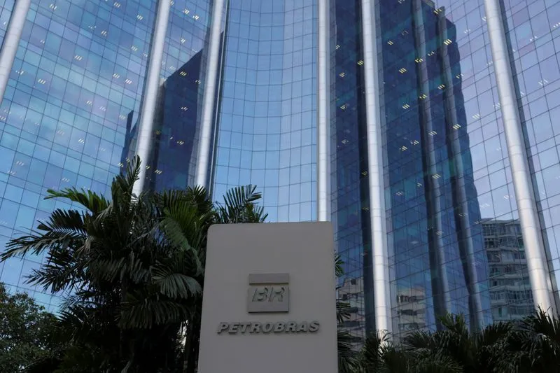 ANP e Petrobras assinam acordo para adequar poços a segurança